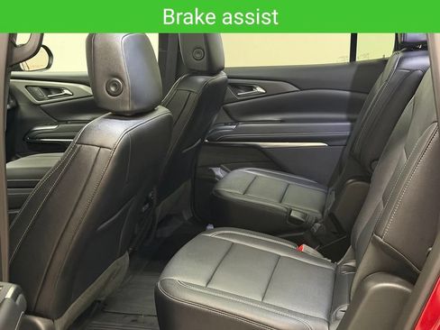 Certified 2025 Chevrolet Traverse LT w/ Sun and Wheel Package AWD/4WD image 21