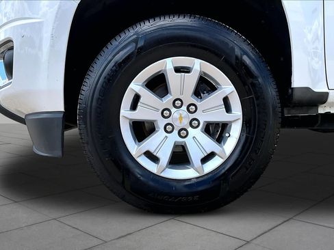 Used 2018 Chevrolet Colorado LT w/ LT Convenience Package RWD image 12