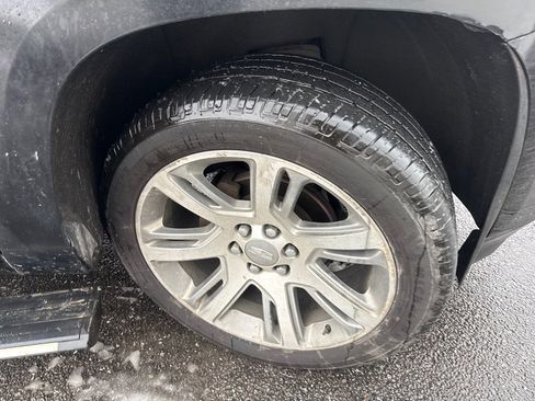 Used 2016 Cadillac Escalade ESV Premium image 20