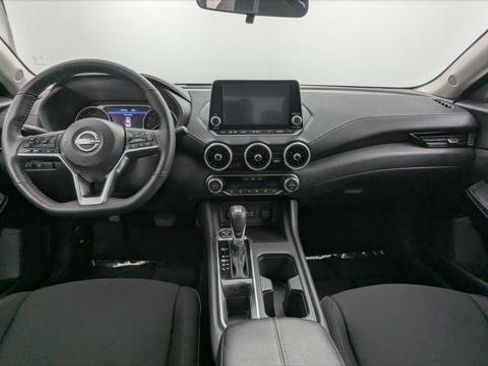 Used 2025 Nissan Sentra SV w/ All-Weather Package FWD image 23