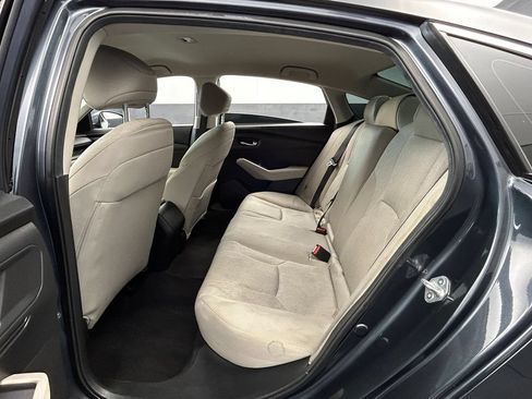Used 2024 Honda Accord LX image 35