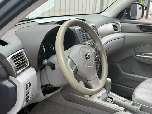 Used 2010 Subaru Forester 2.5X AWD/4WD image 13