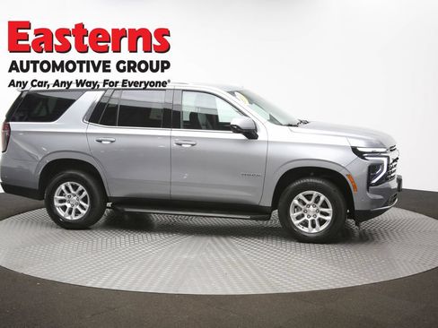 Used 2025 Chevrolet Tahoe LT AWD/4WD image 50