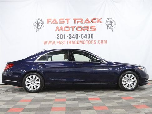 Used 2015 Mercedes-Benz S 550 4MATIC Sedan image 4