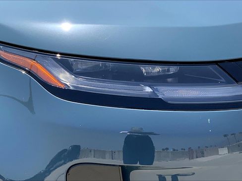 New 2026 Land Rover Range Rover Evoque S image 16