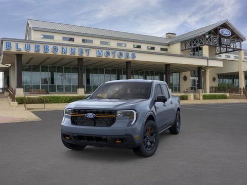 New 2026 Ford Maverick Tremor image 2