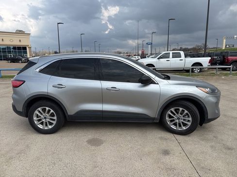 Used 2022 Ford Escape SE w/ Convenience Package image 18