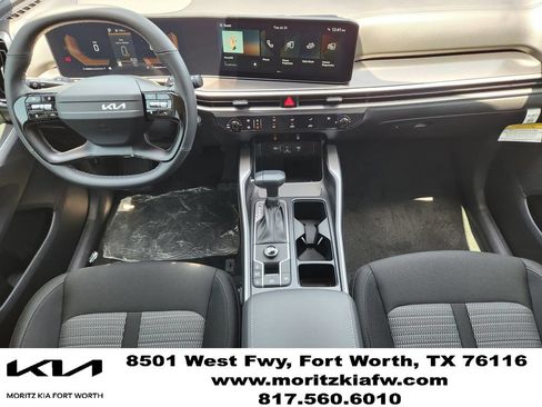New 2026 Kia Sorento LX FWD image 18