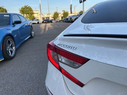 Used 2022 Honda Accord Sport image 6