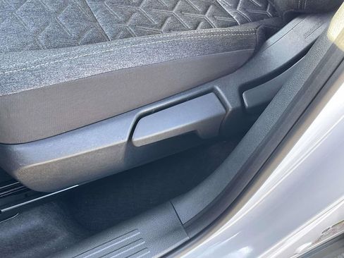 New 2026 Nissan Kicks SV image 14