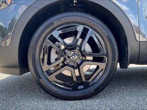 Used 2024 Kia Telluride EX X-Line AWD/4WD image 7