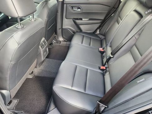 New 2026 Nissan Rogue SV w/ SV Premium Package image 21