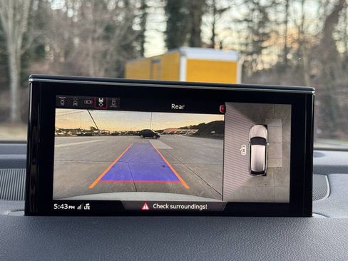 Used 2019 Audi Q7 3.0T Premium Plus w/ Premium Plus Package image 16