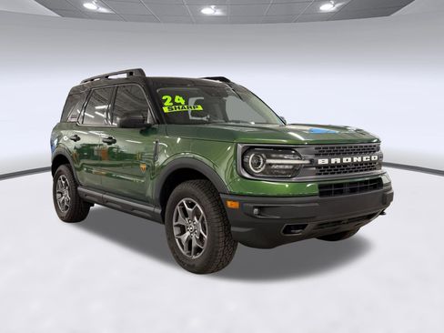 Used 2024 Ford Bronco Sport Badlands AWD/4WD image 7