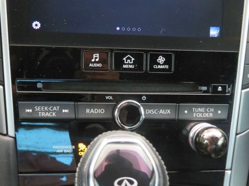 Used 2018 INFINITI Q60 3.0t Luxe image 36