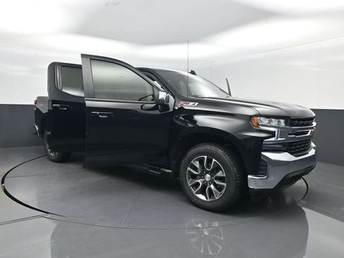 Used 2022 Chevrolet Silverado 1500 LT AWD/4WD image 41
