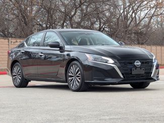 Used 2024 Nissan Altima 2.5 SV video 2