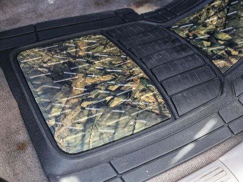 Used 2005 Toyota Tundra SR5 image 23