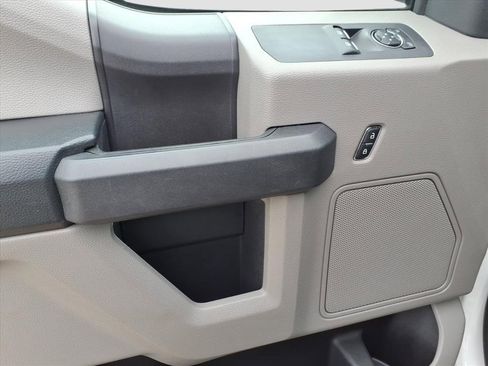 Used 2018 Ford F150 XL w/ Equipment Group 101A Mid image 14