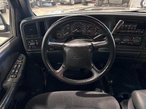 Used 2002 Chevrolet Silverado 2500 LS AWD/4WD image 17