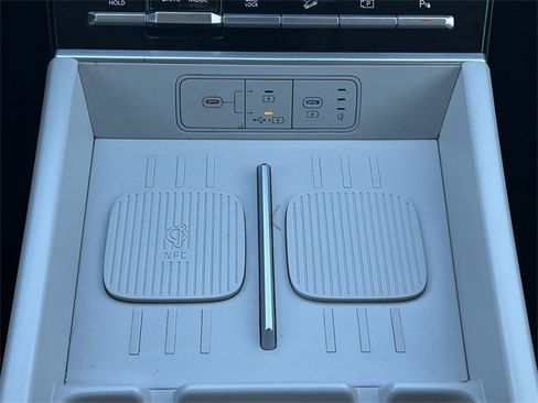 Used 2025 Hyundai Santa Fe SEL image 20