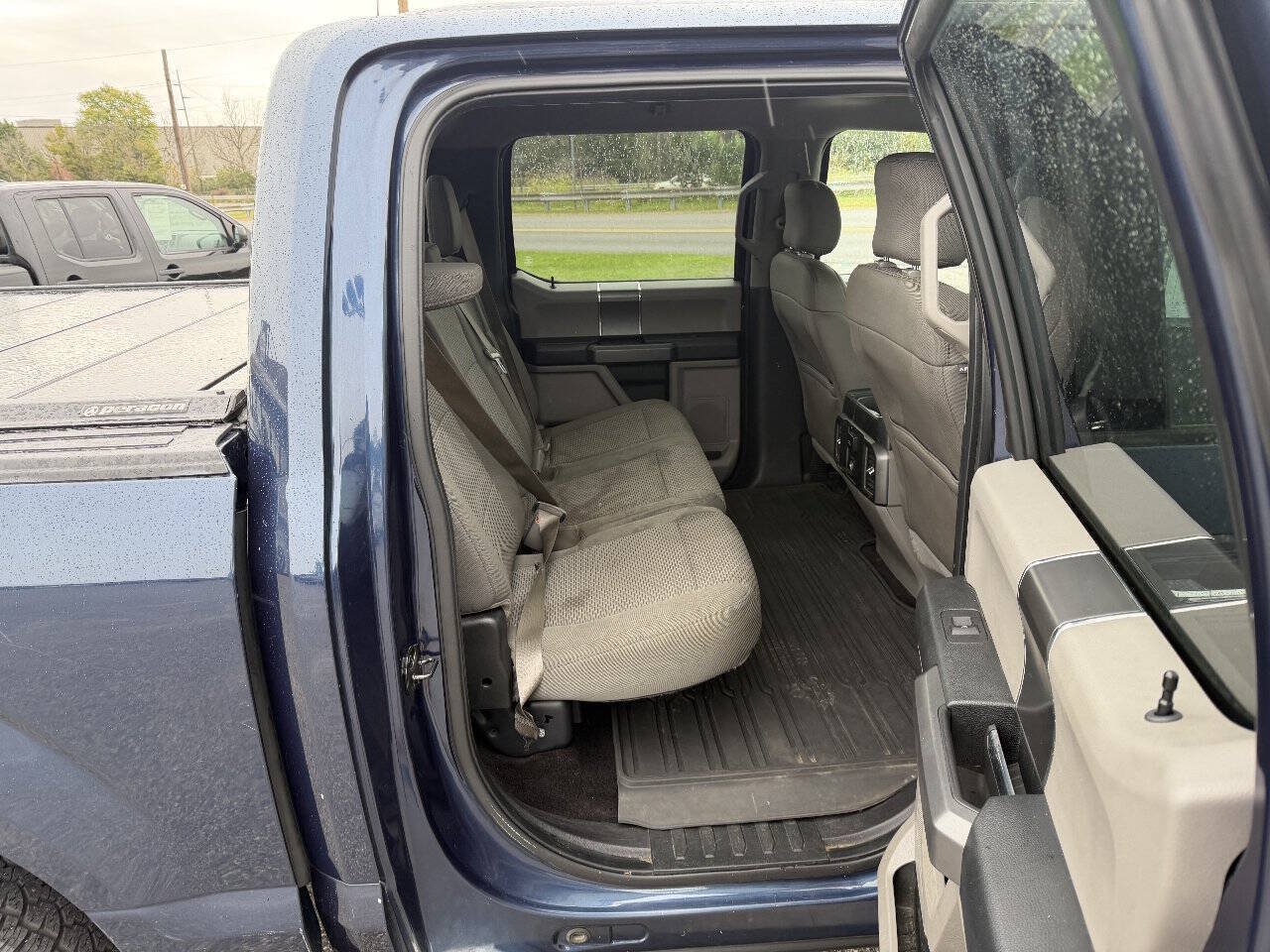 Used 2016 Ford F150 XLT w/ Equipment Group 302A Luxury AWD/4WD image 25