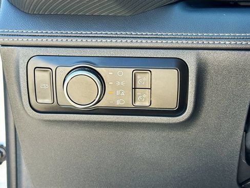 Used 2025 Ford Mustang GT Premium RWD image 13