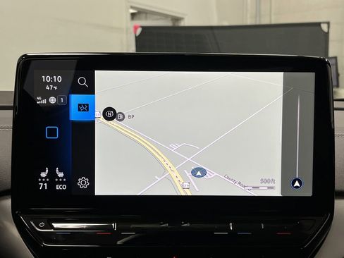 Used 2023 Volkswagen ID.4 Pro S image 10