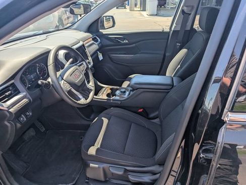 Used 2023 GMC Acadia SLE FWD image 13