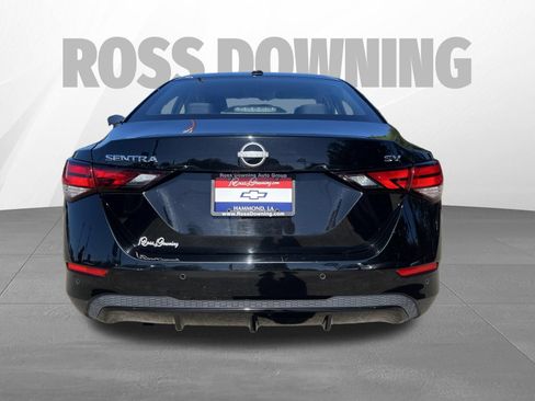 Used 2024 Nissan Sentra SV FWD image 5