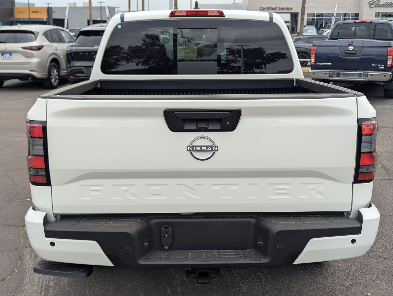 New 2027 Nissan Frontier SV w/ Tow Package RWD image 3