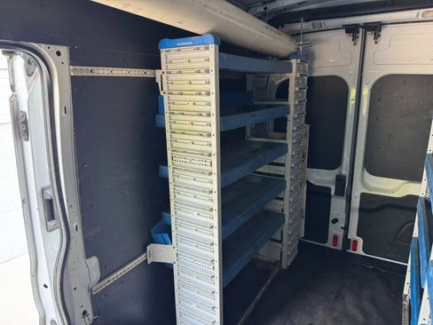 Used 2019 Ford Transit 250 148 High Roof RWD image 43