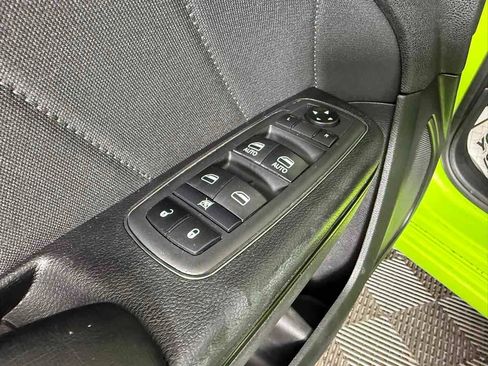 Used 2019 Dodge Charger SXT w/ Blacktop Package RWD image 19
