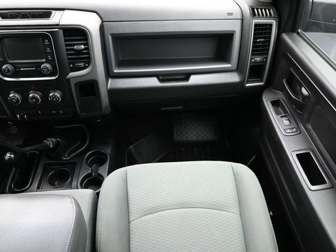 Used 2017 RAM 2500 Tradesman w/ Popular Equipment Group AWD/4WD image 39