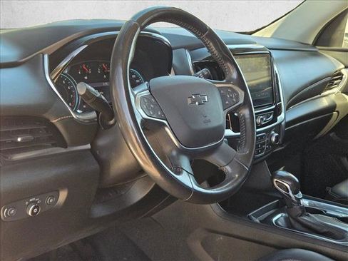 Used 2021 Chevrolet Traverse RS w/ LPO, 'HIT The Road' Package image 10