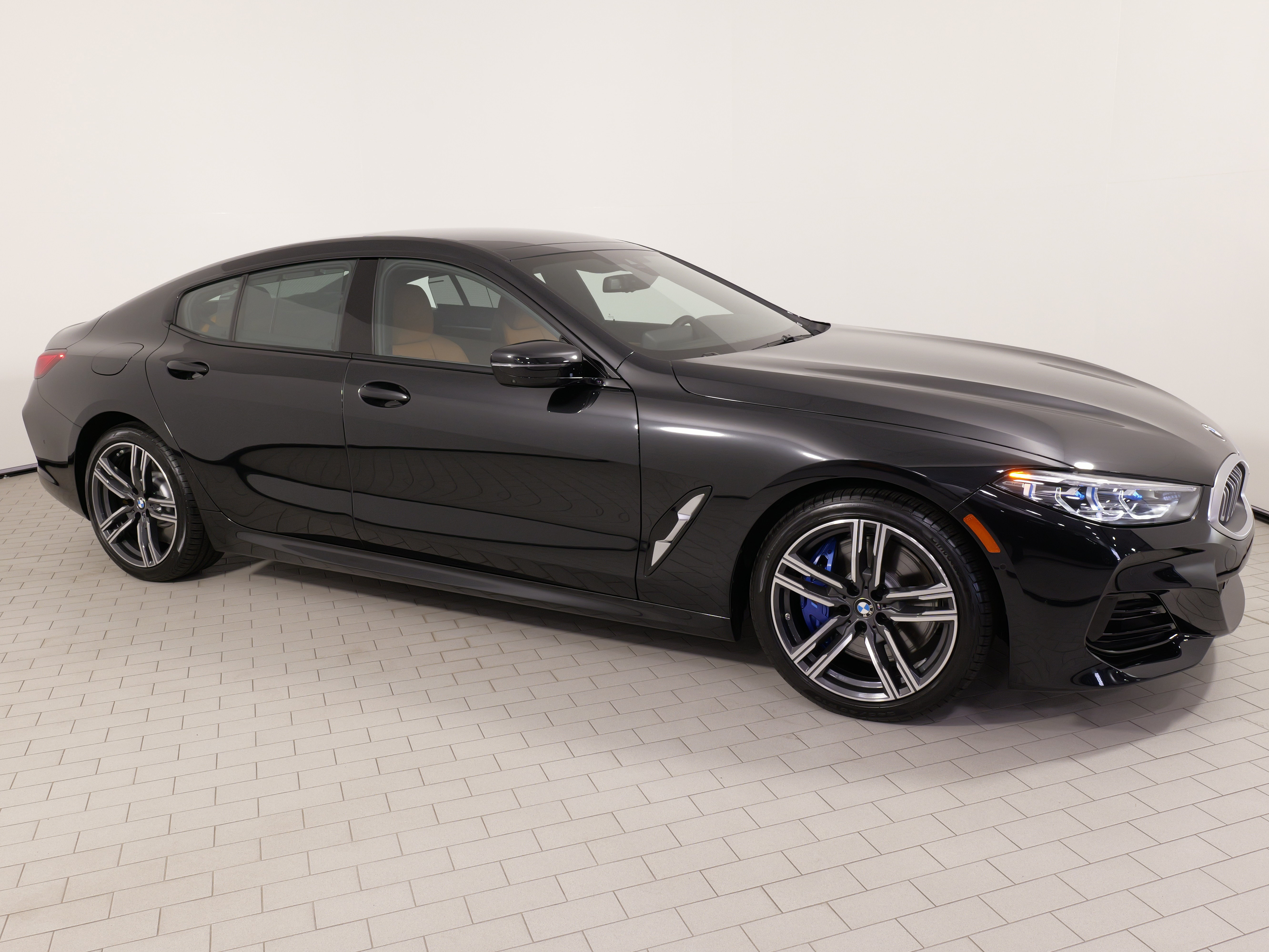Used 2024 BMW 840i xDrive w/ Driving Assistance Package AWD/4WD image 8