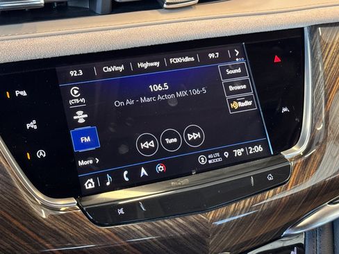 Used 2024 Cadillac XT6 Premium Luxury w/ Platinum Package image 23