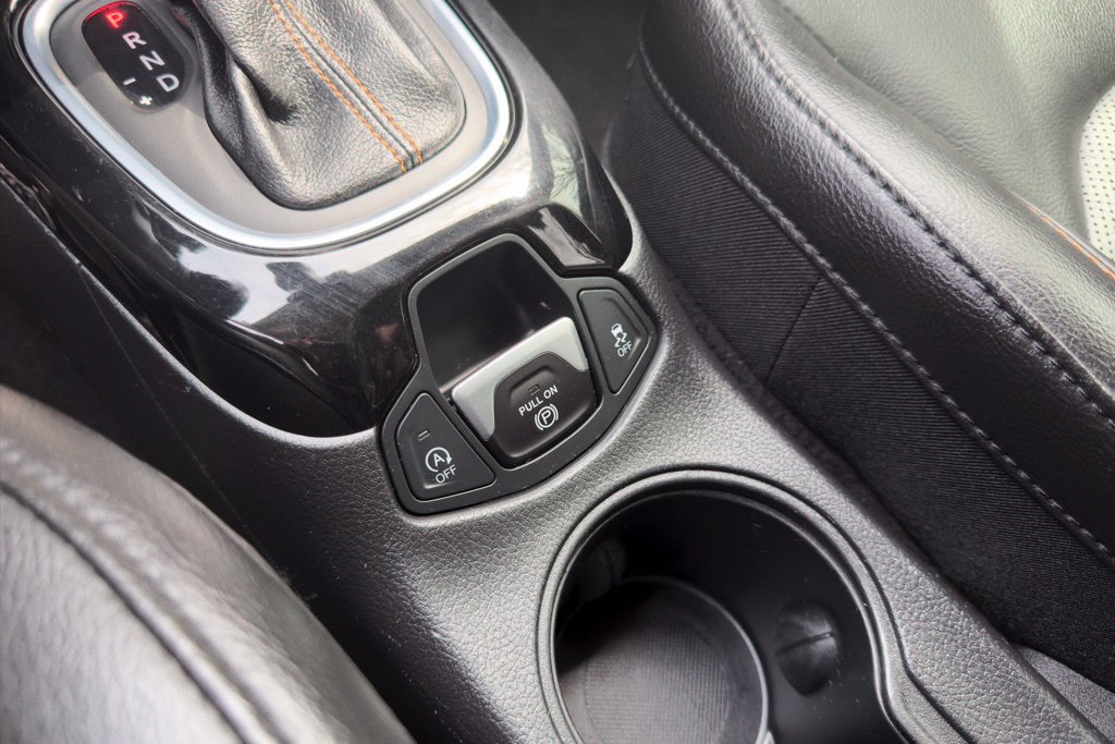 Used 2021 Jeep Compass Limited AWD/4WD image 9
