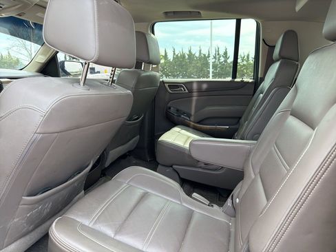Used 2017 GMC Yukon XL Denali w/ Open Road Package AWD/4WD image 6
