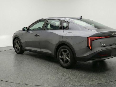 Used 2025 Kia K4 FWD image 6