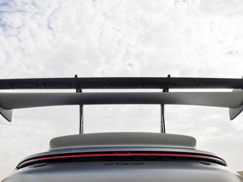 Used 2025 Porsche 911 GT3 RS RWD image 37