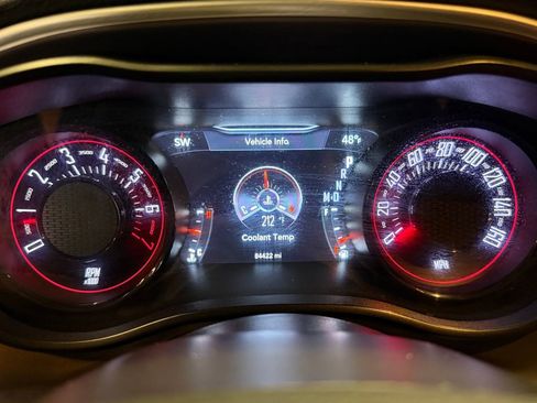 Used 2021 Dodge Challenger SXT w/ Blacktop Package image 10