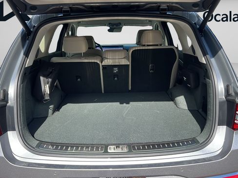 Used 2025 Genesis GV80 2.5T Prestige AWD/4WD image 9