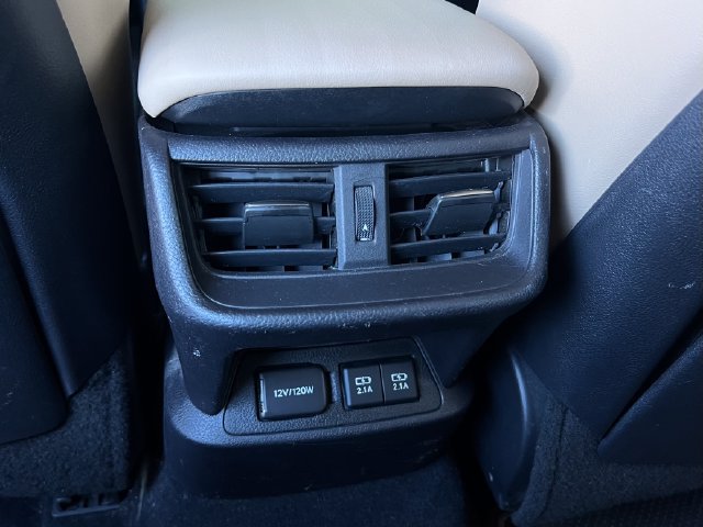 Used 2020 Lexus ES 300h w/ Premium Package FWD image 29