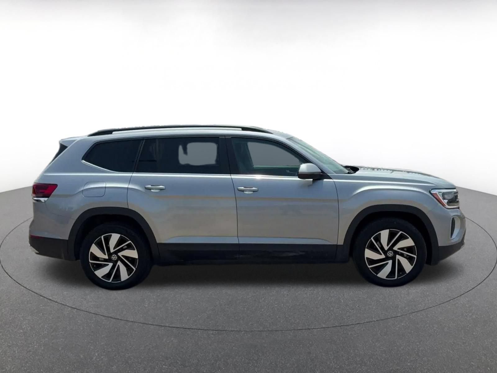Used 2026 Volkswagen Atlas SE AWD/4WD image 15