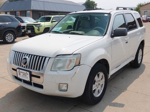 Used 2010 Mercury Mariner 4WD image 2