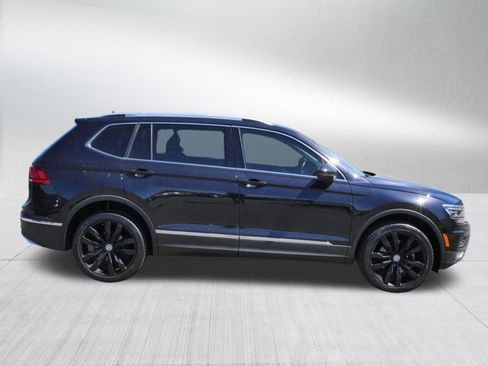 Used 2019 Volkswagen Tiguan SEL Premium AWD/4WD image 8