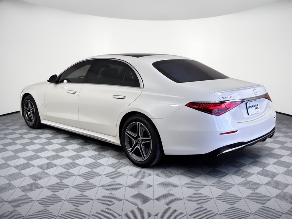 Used 2022 Mercedes-Benz S 580 4MATIC Sedan image 3
