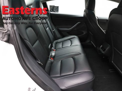 Used 2023 Tesla Model 3 Standard Range RWD image 17