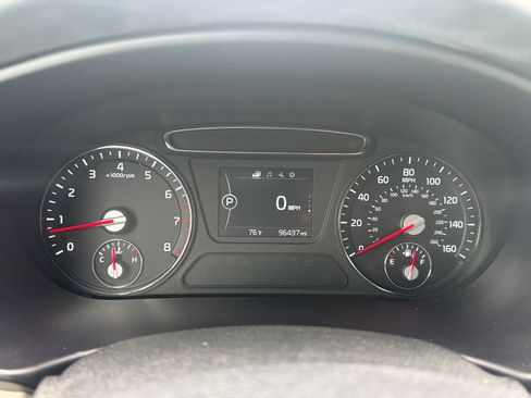 Used 2016 Kia Sorento LX AWD/4WD image 22